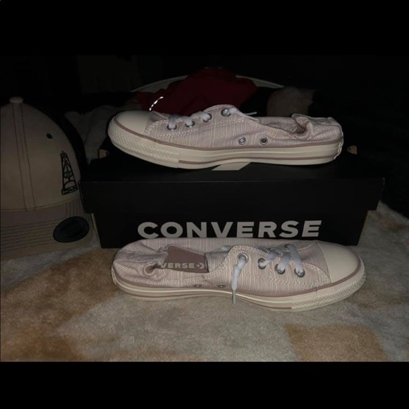 converse taupe